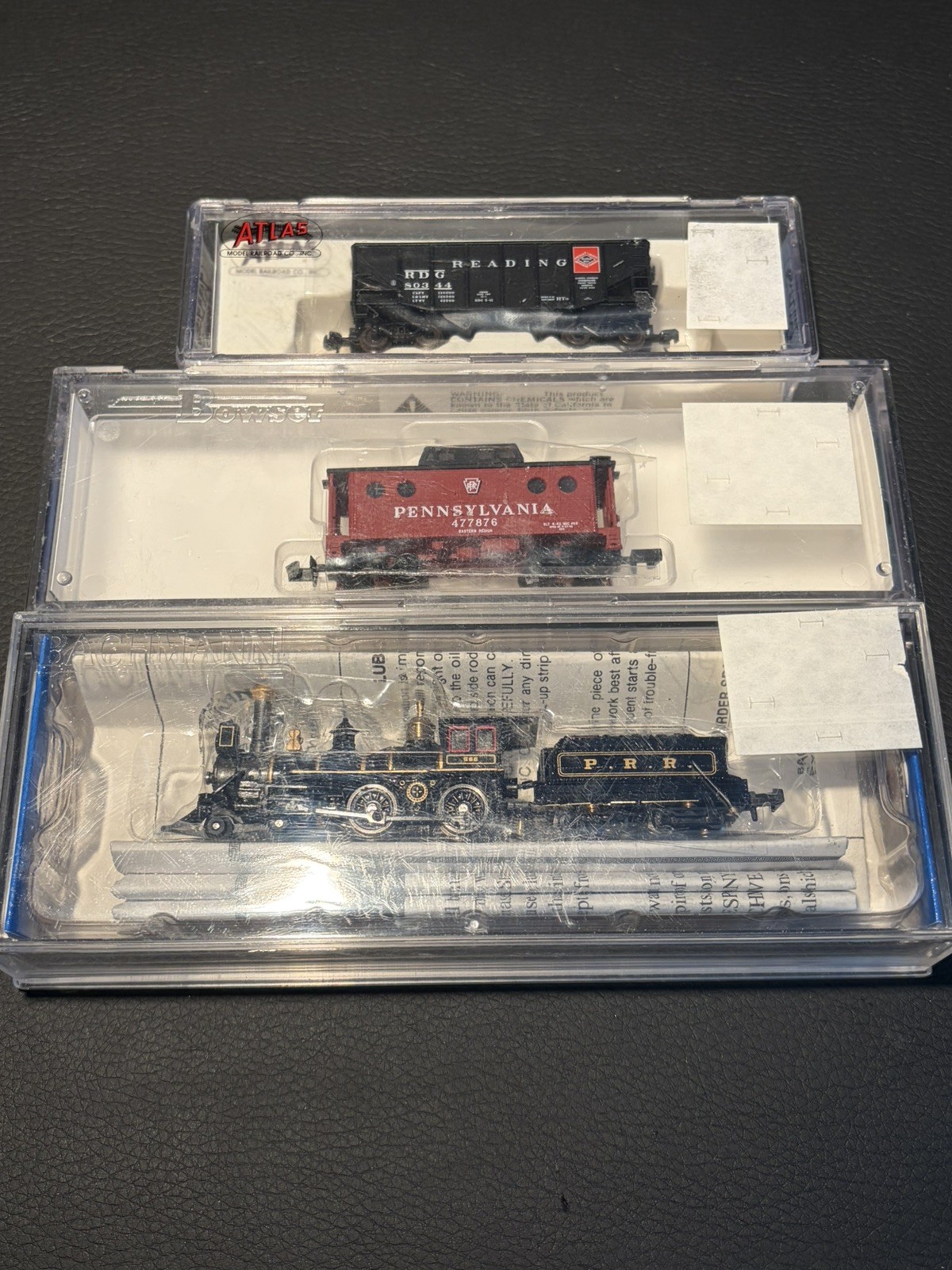 Bachmann N Scale 4-4-0 Pennsylvania Steam Locomotive And 2 Other Cars!