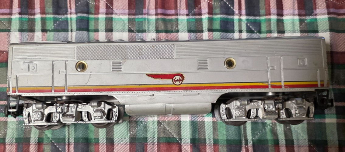 Vintage Lionel Postwar O Gauge 2353 Santa Fe F-3 B Unit Untested Good Condition