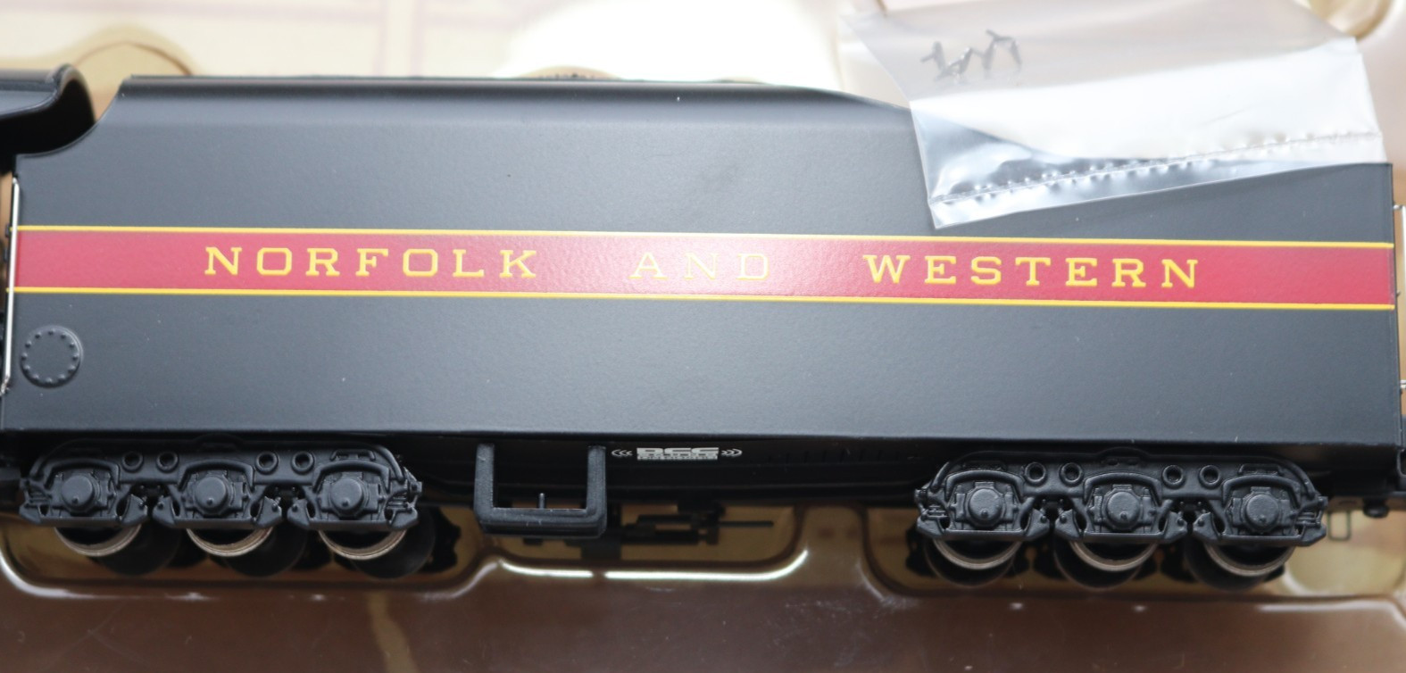 Bachmann Spectrum 82121 Norfolk & Western Class J 4-8-4 #610 DCC Passenger Loco