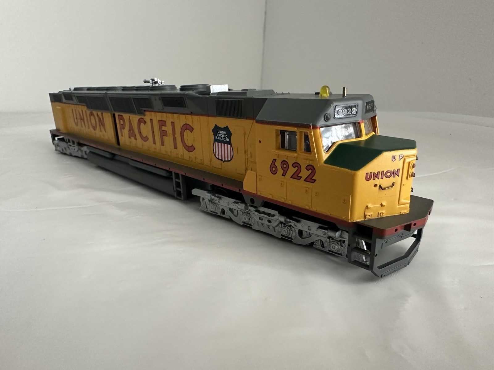 Bachmann Spectrum 81303 HO Scale EMD DD40Ax Union Pacific #6922 NIB
