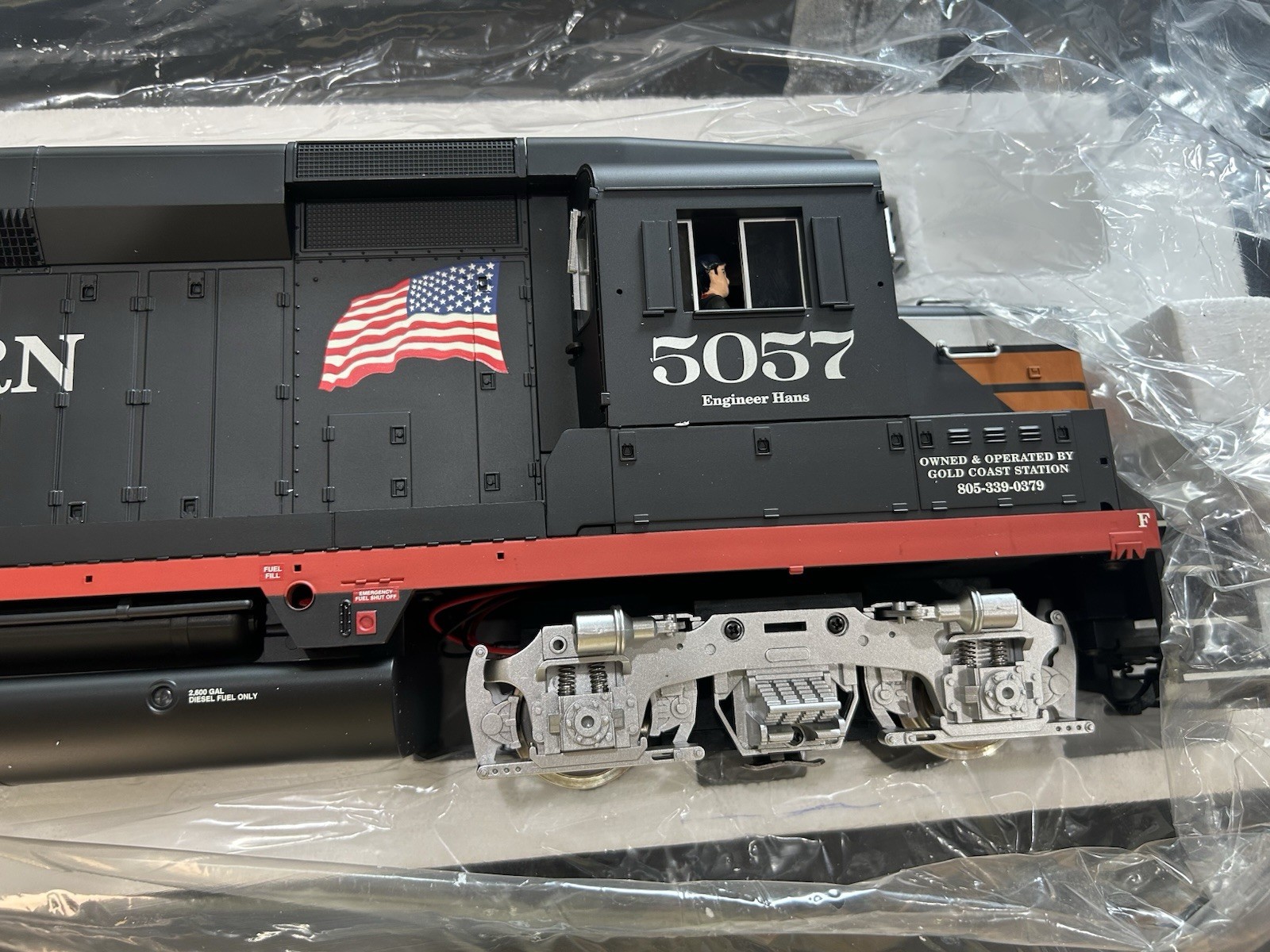 USA Black Widow Southern Pacific GP30 Gold Coast Diesel , G Scale, New, Rare