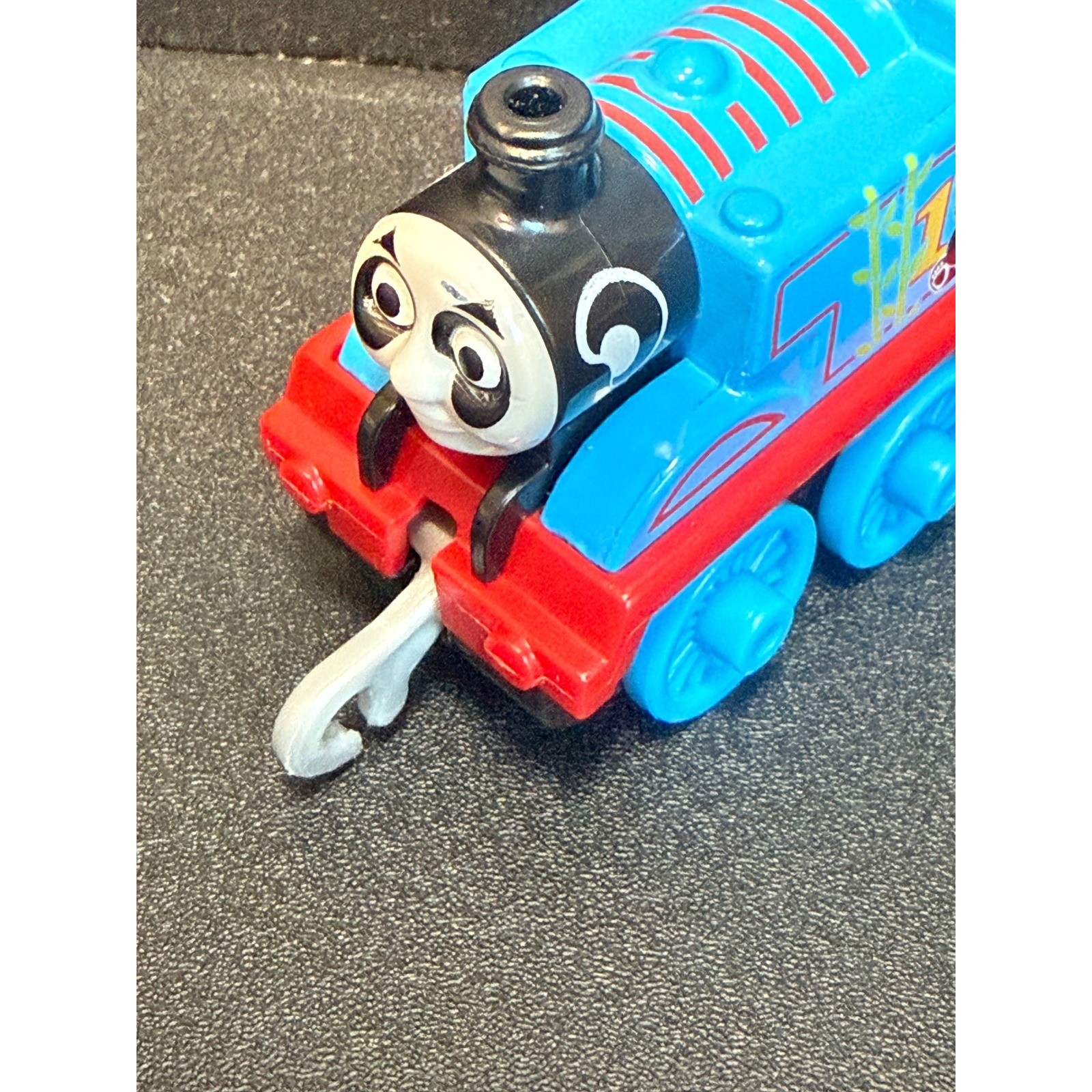 Thomas & Friends TrackMaster Panda Thomas Die-Cast Metal Push-Along Train GHW13