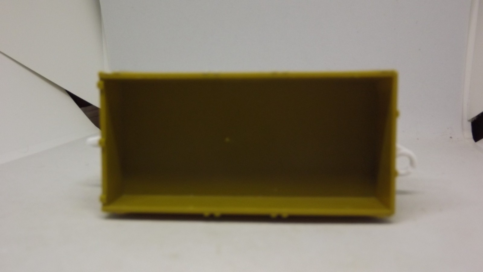 Thomas & Friends: Plarail – Gold Troublesome Truck (2003, TOMY)