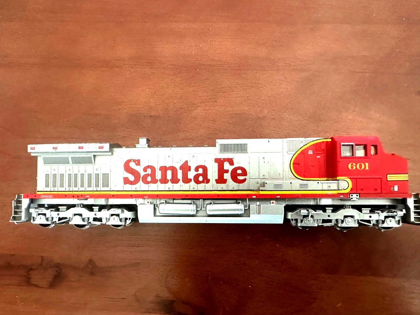 Athearn SANTA FE C44-9W #601 … DCC Ready – Super Blue Box Conversion