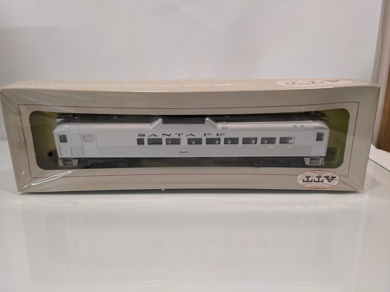 ATT HO Santa Fe Budd RDC Car Powered Tested ATSF 3400