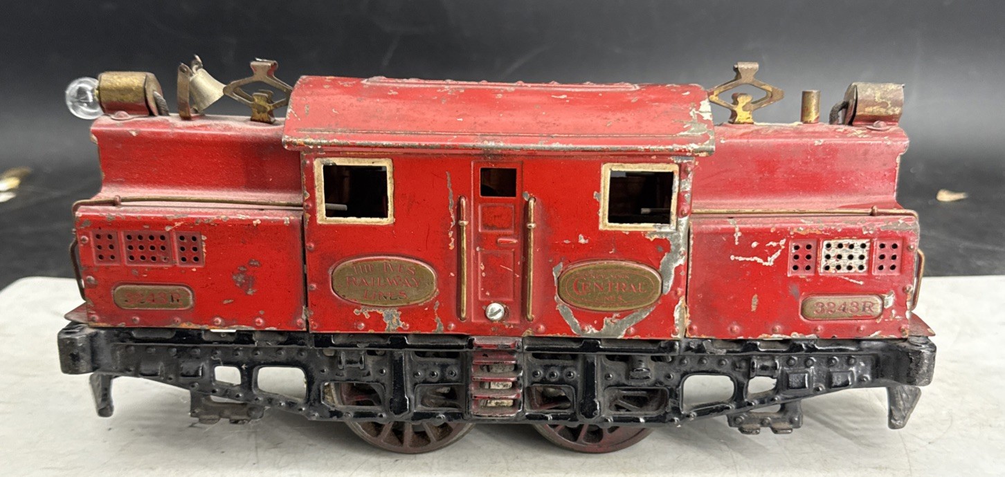 Ives Prewar 3243R Standard Gauge Locomotive 4-4-4 Runs Red Missing Whl 2 Sets