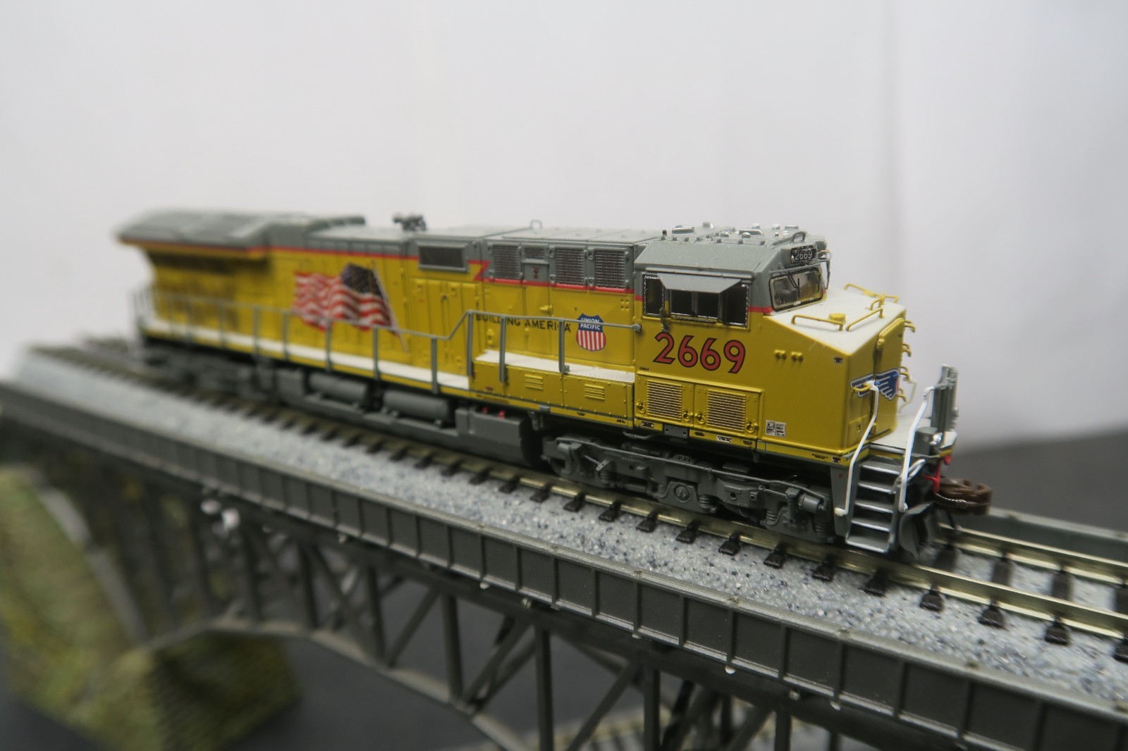 SCALETRAINS RIVET COUNTER N SCALE SXT30675 GE TIER 4 UNION PACIFIC ET44AC #2669!