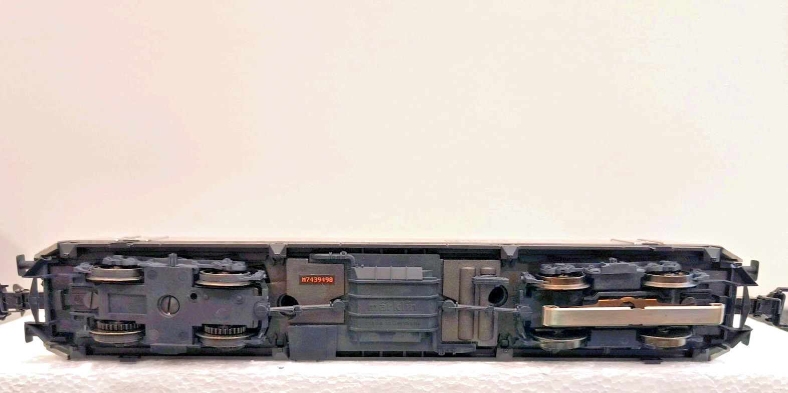 MARKLIN HO 34370 E-LOK ‘ABB Daimiler-Benz Trans’ ADtranz BR 101 Digital NIB