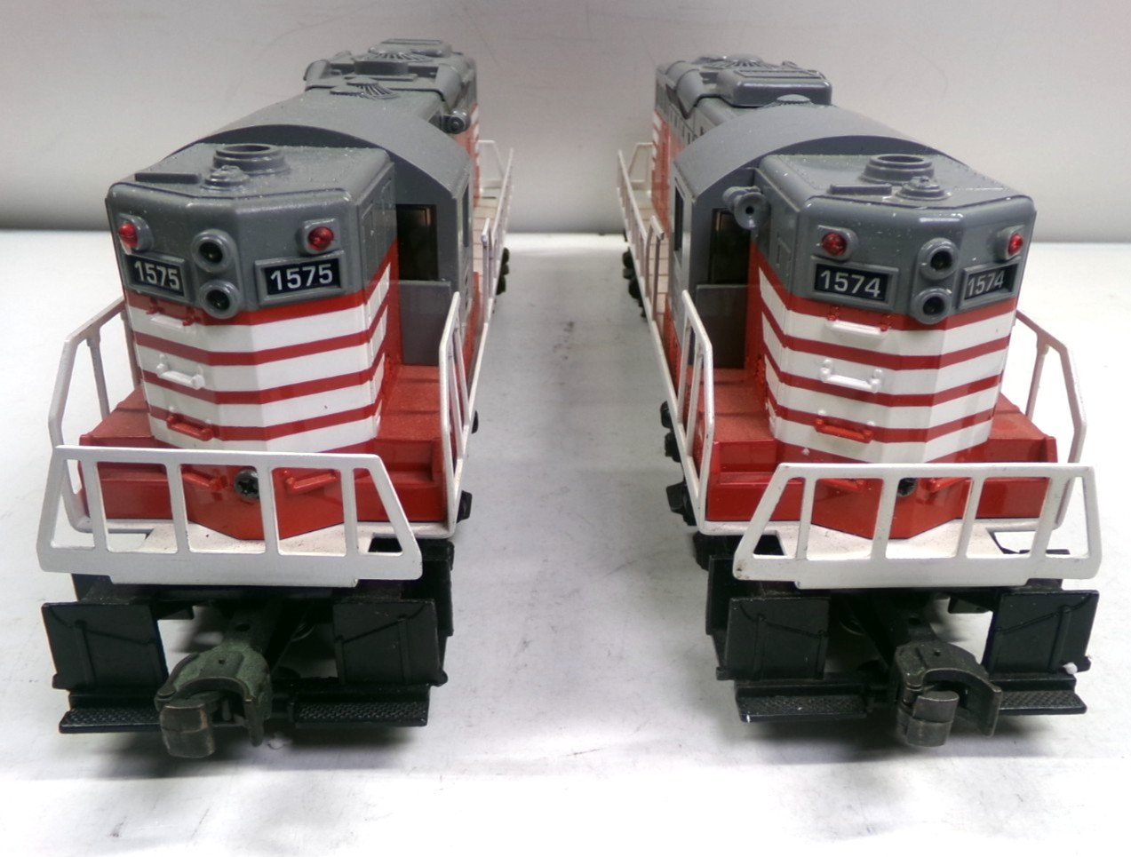 O gauge Williams Burlington GP 9 A+A diesel engine set in original box (lot 129)