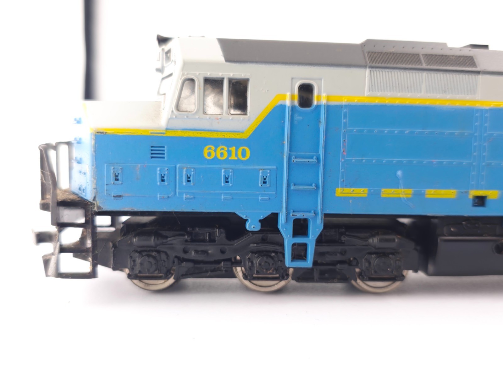 READ HO Scale AHM Mehano Baltimore & Ohio B&O FP45 DUMMY Diesel Locomotive 6610