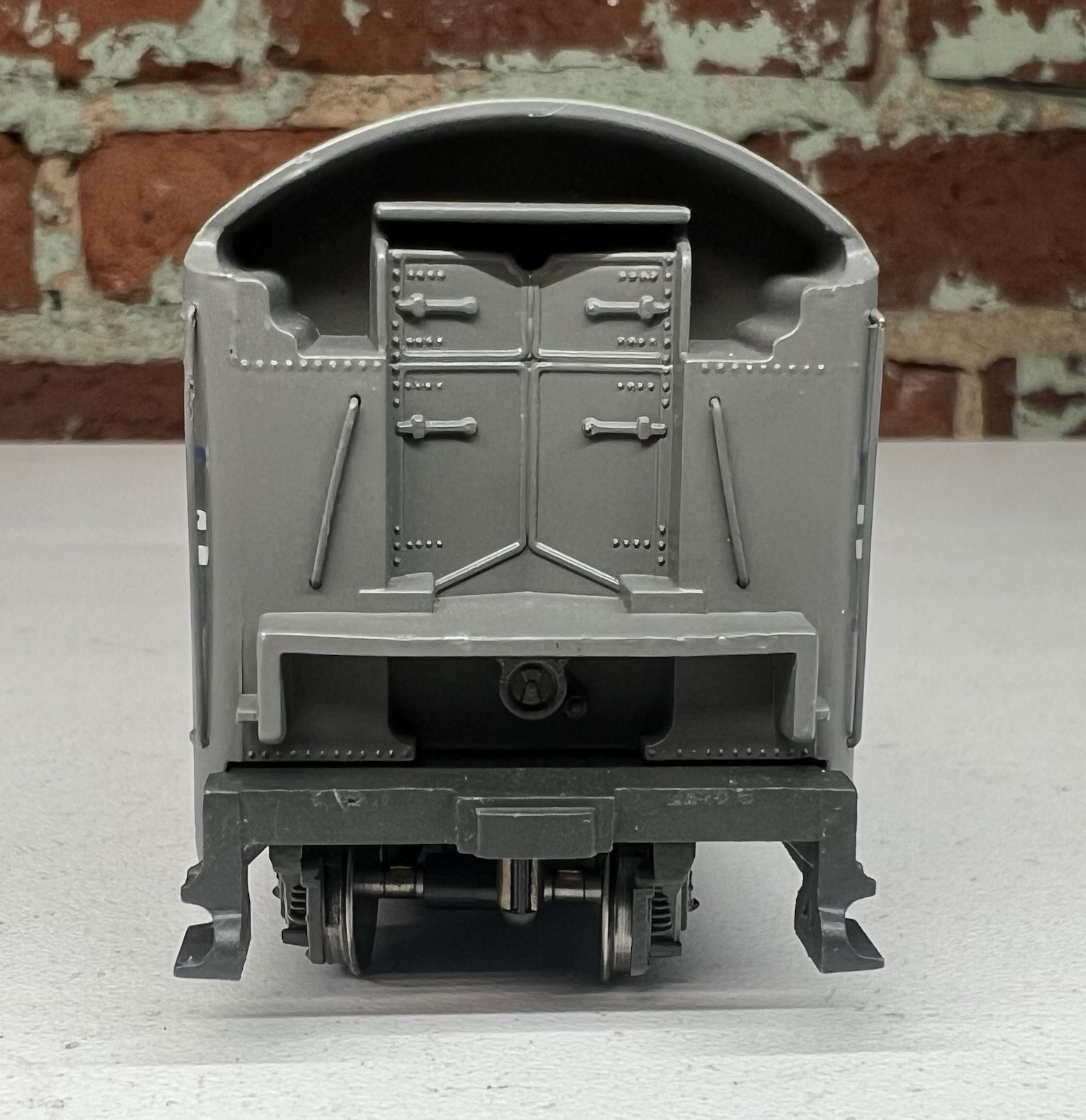 MTH #80-3233-1 HO Scale 4-6-4 Dreyfuss Steam Engine NYC #5446 DCC PS3