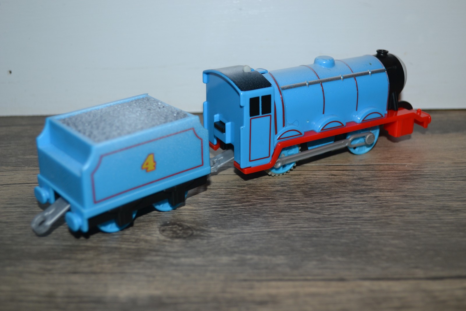 Thomas & Friends Trackmaster Snowy Gordon Toy Train with Tender Tested