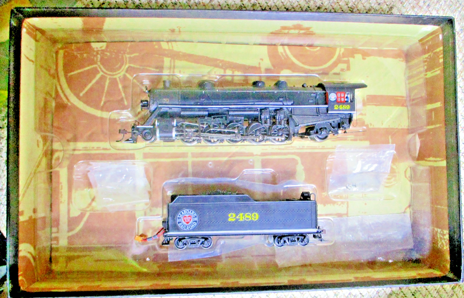 SAL 2489 BACHMANN SPECTRUM 83804 USRA LIGHT 2-10-2 SEABOARD FACTORY DCC & SOUND