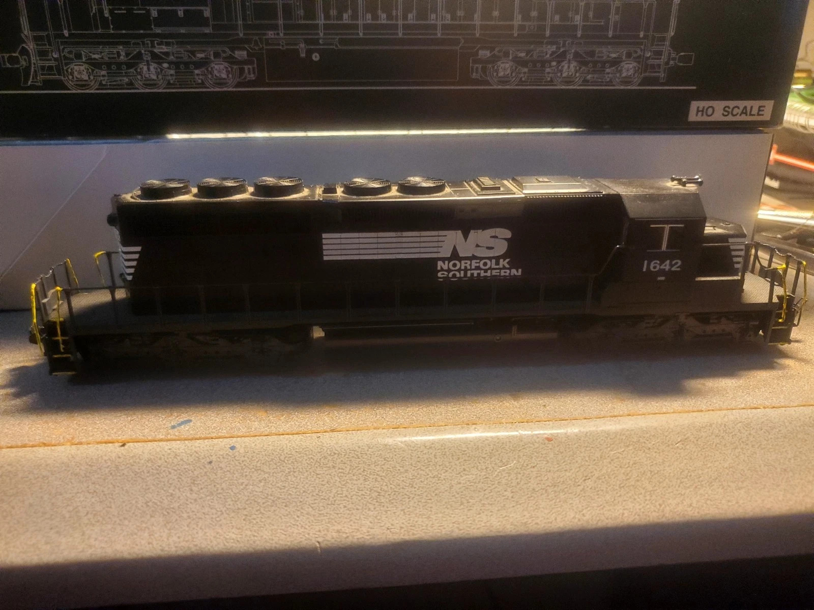 HO Kato 37-2710 NORFOLK SOUTHERN #1642 EMD SD40-2 DCC Assembled