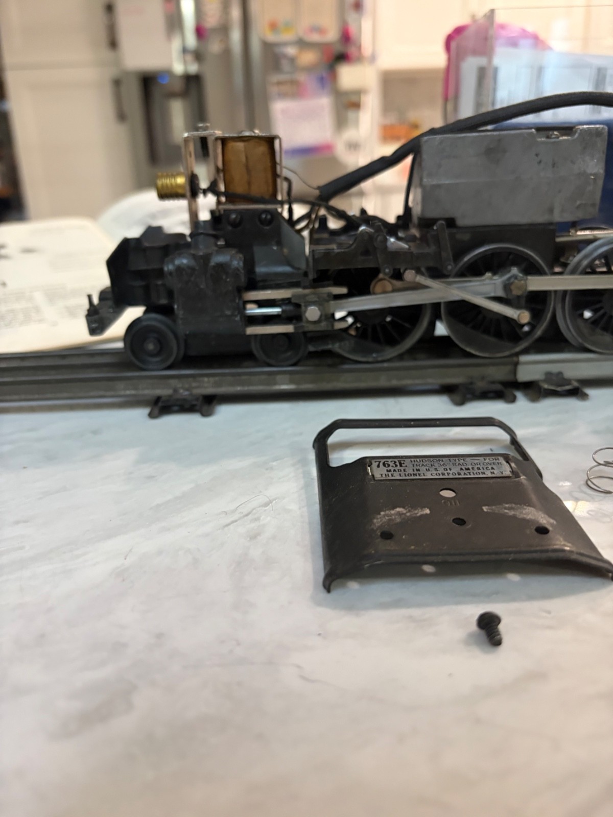 Prewar Lionel 763e/700e locomotive only no shell