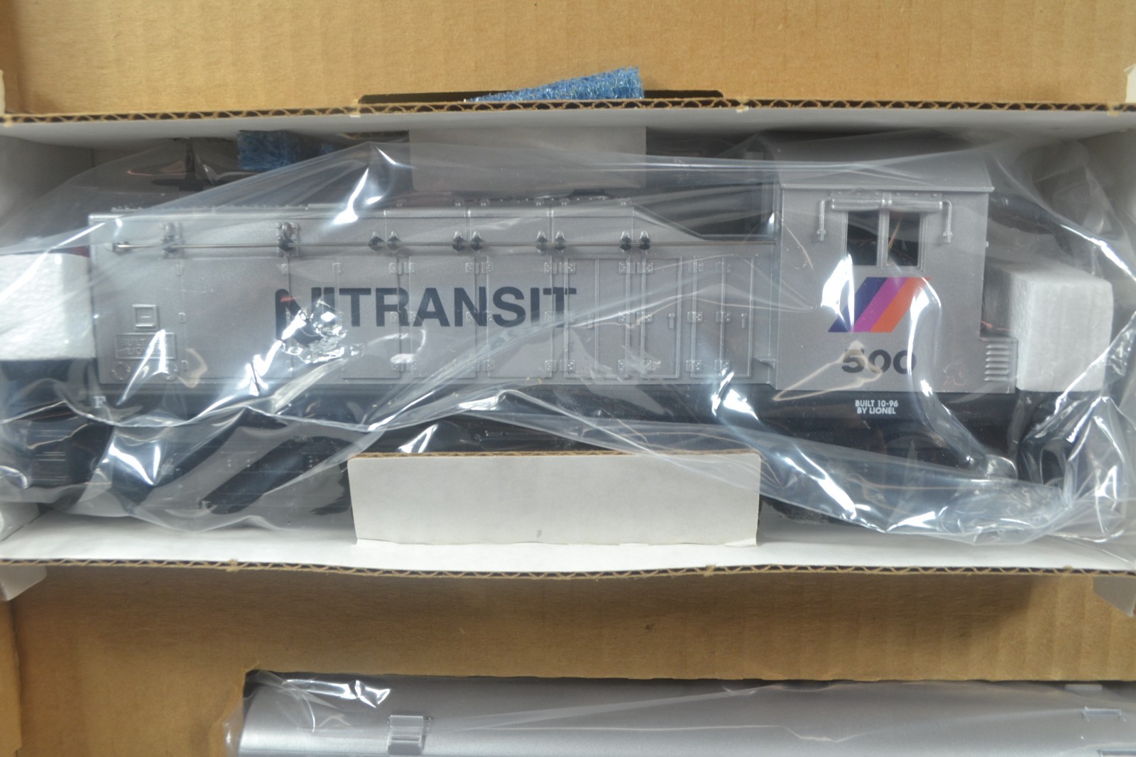 LIONEL 6-11828 NEW JERSEY TRANSIT DIESEL PASSENGER SET, MINT-BOXED
