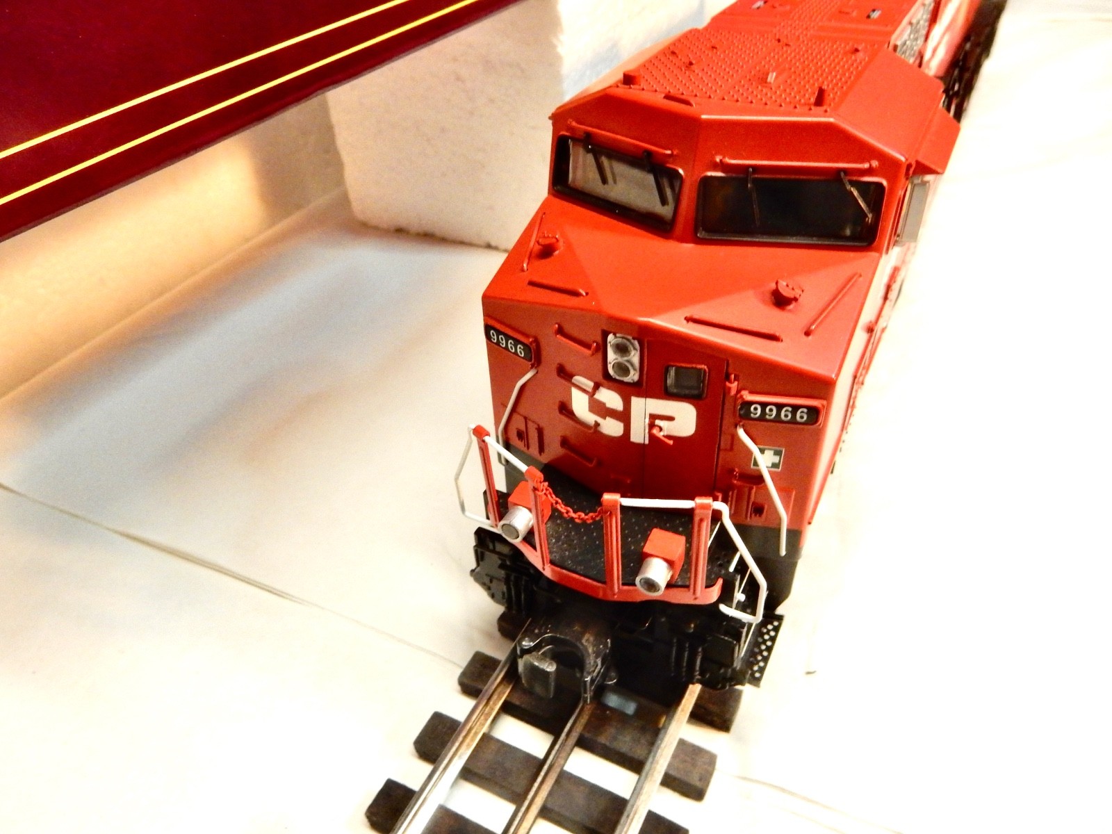 MTH Premier #20-2508-3 Canadian Pacific AC6000 Diesel DUMMY engine-lnwthbox look