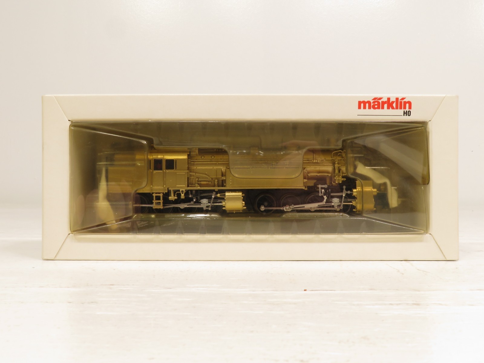 Marklin BR96 HO DB Locomotive Gold LN