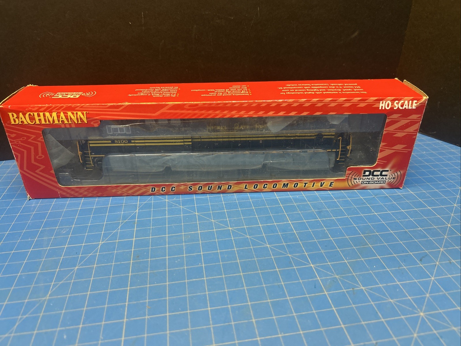 HO Bachmann Norfolk Southern Nickel Plate Road ES44AC #8100 Sound Value Works