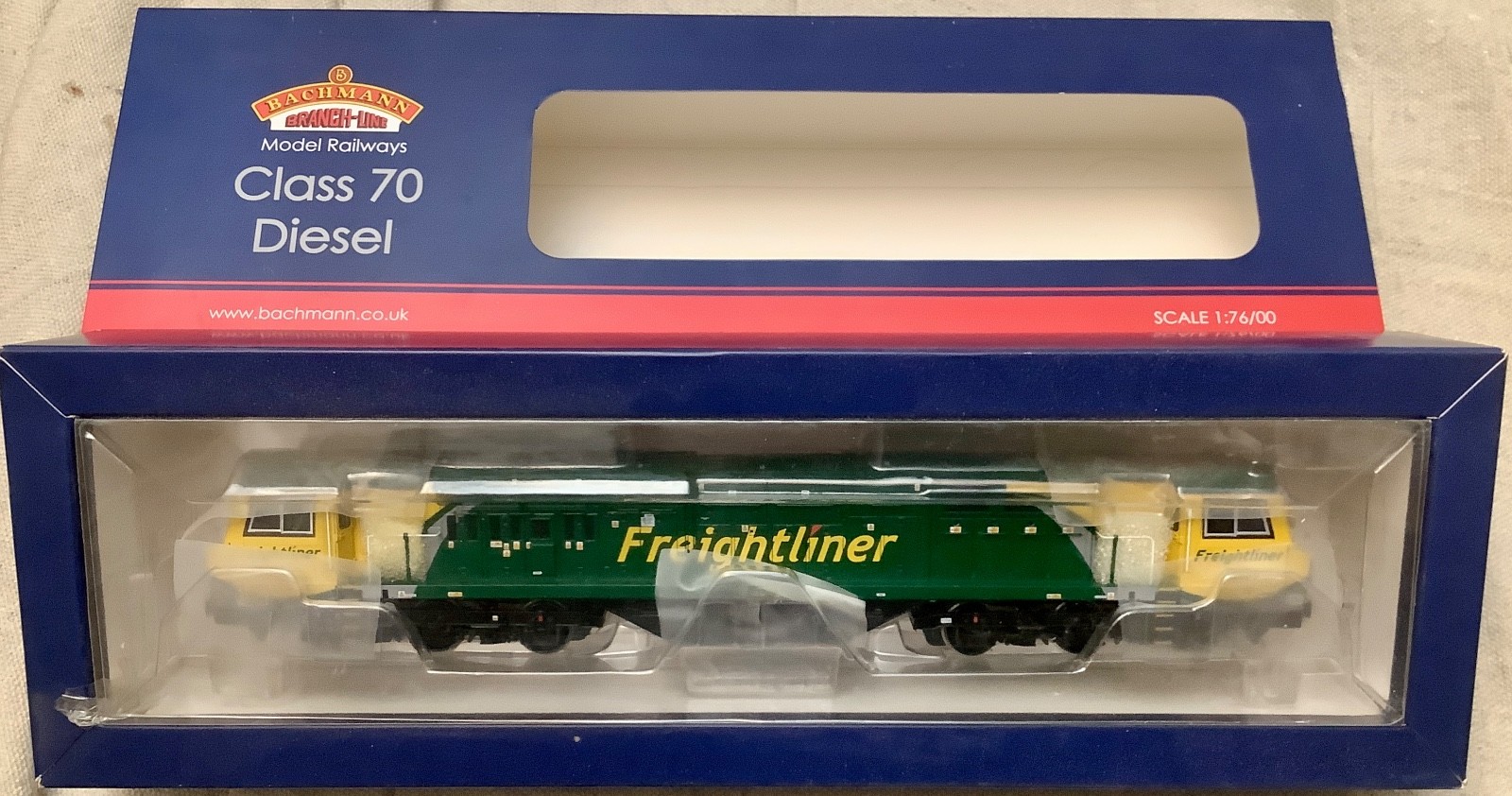 Bachmann UK Branch-Line Class 70 Diesel Locomotive. New. Scale 1:76