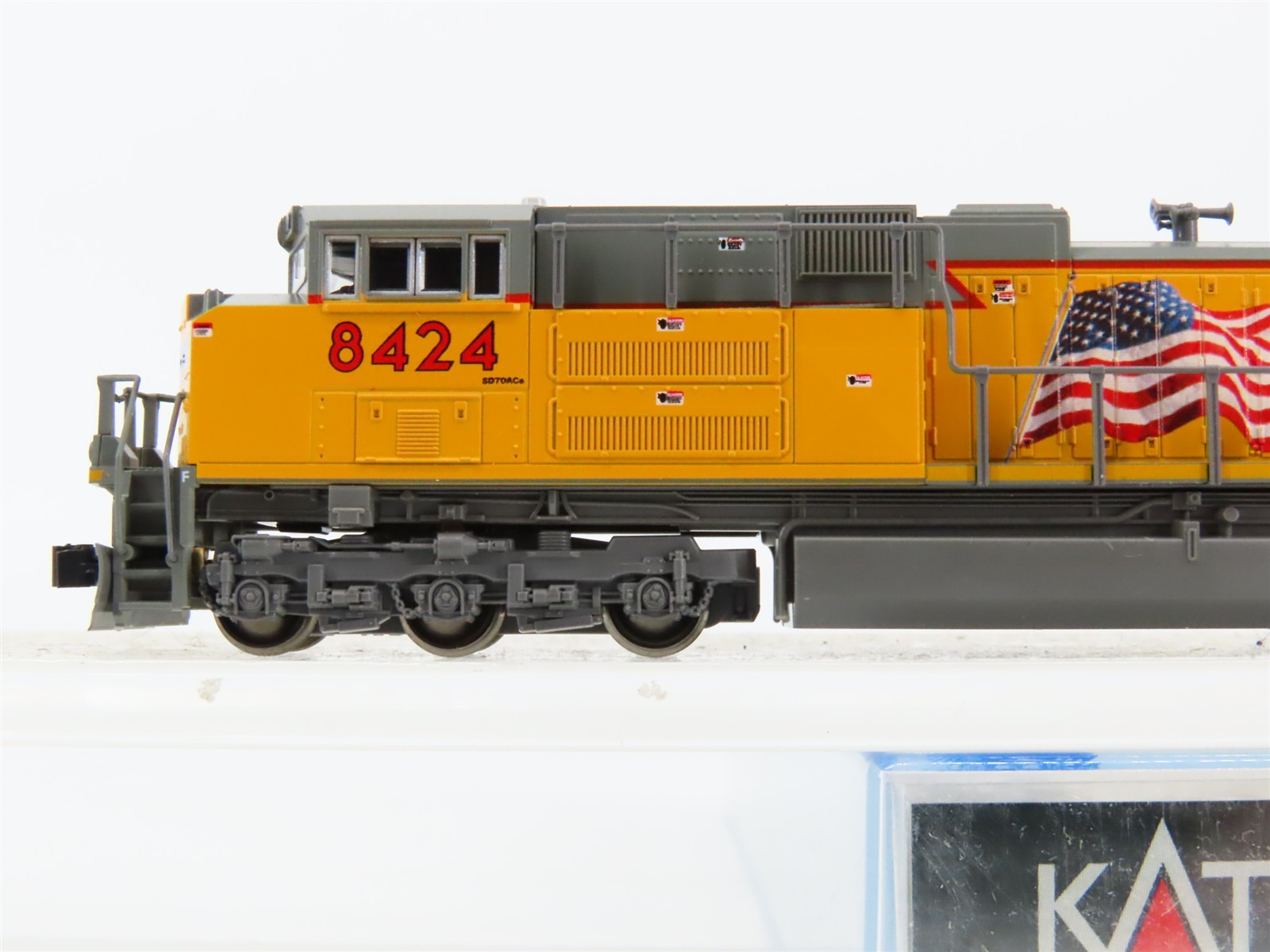 N Scale Kato 176-8401 UP Union Pacific SD70ACe Diesel Locomotive #8424