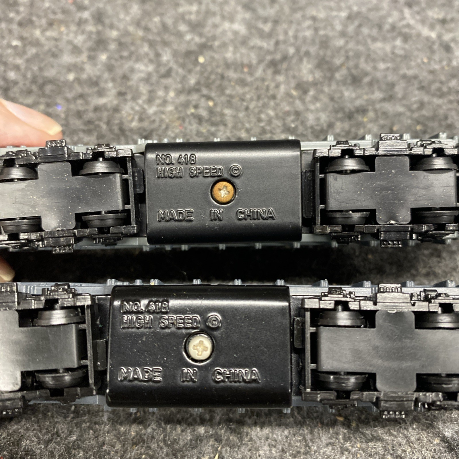 N SCALE SOUTHERN PACIFIC 9725 DUMMY LOCOMOTIVE Pair, Display Trains (N042625-05)