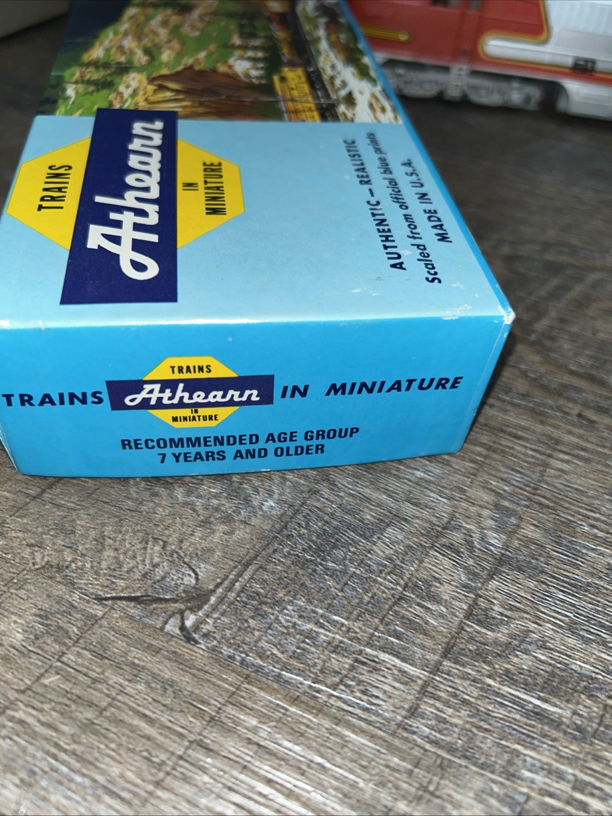 Athearn 3305 PA-1 Diesel Santa Fe – Dummy Train For Display Only