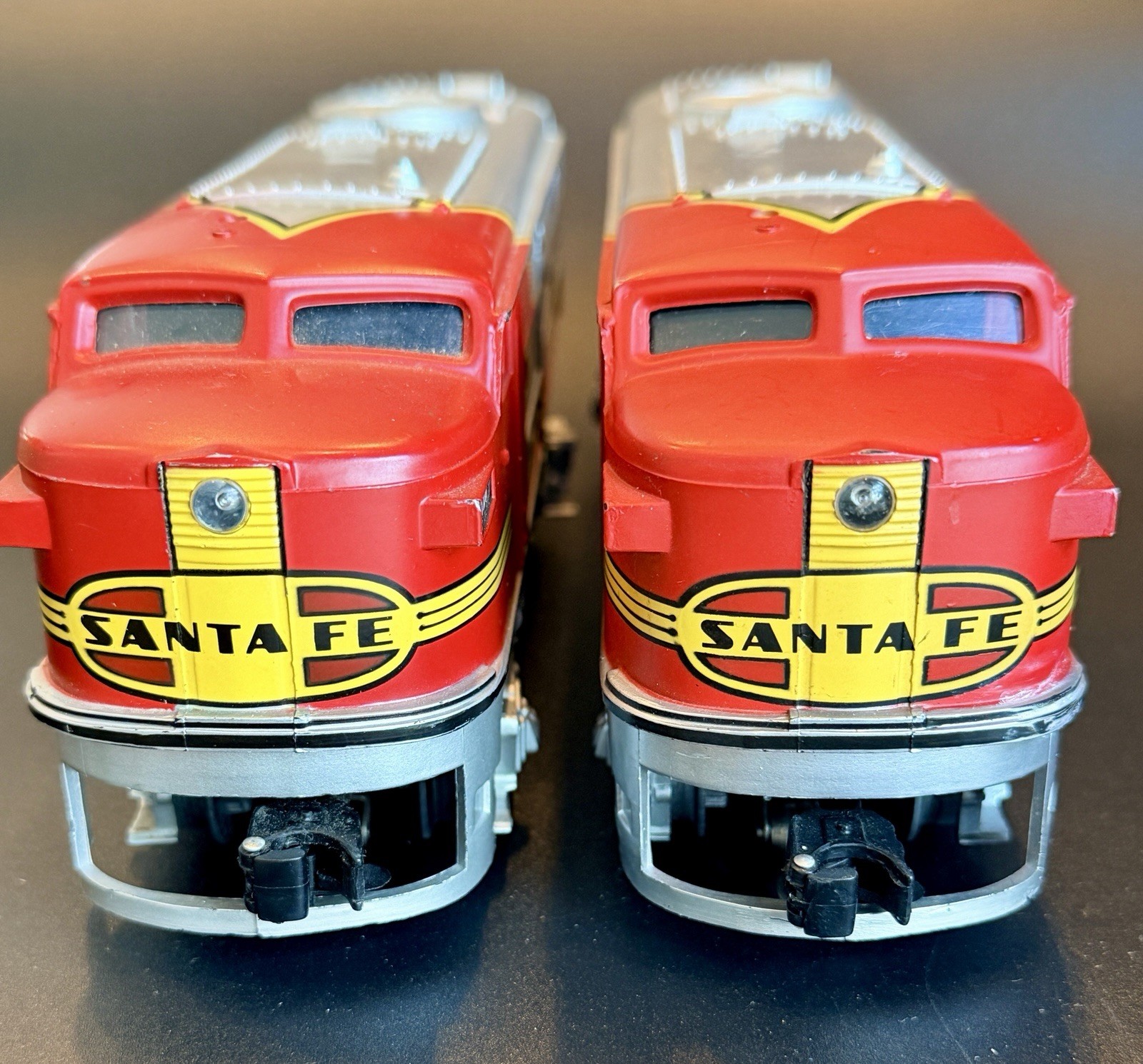 K-Line Santa Fe Alco A-A Diesel Locomotive Set 2126 Powered 2128 Dummy O Gauge