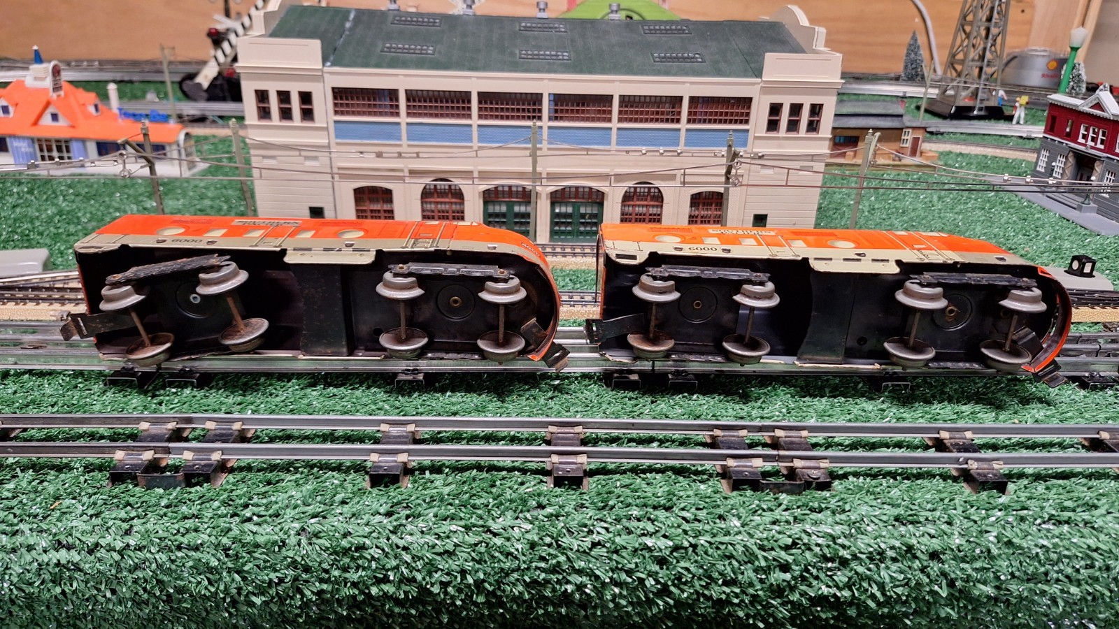 Vintage O Gauge Marx Southern Pacific 6000 2 Diesel Dummy Locomotives
