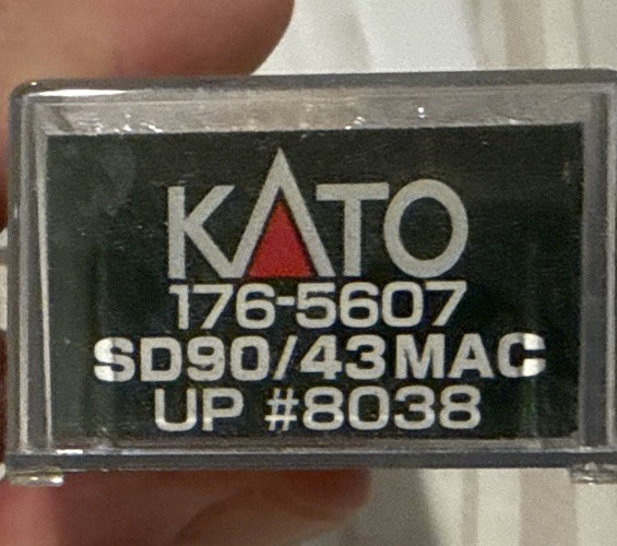 KATO N-Scale #176-5607 EMD SD90/43MAC UP #8038 Union Pacific Locomotive NEW