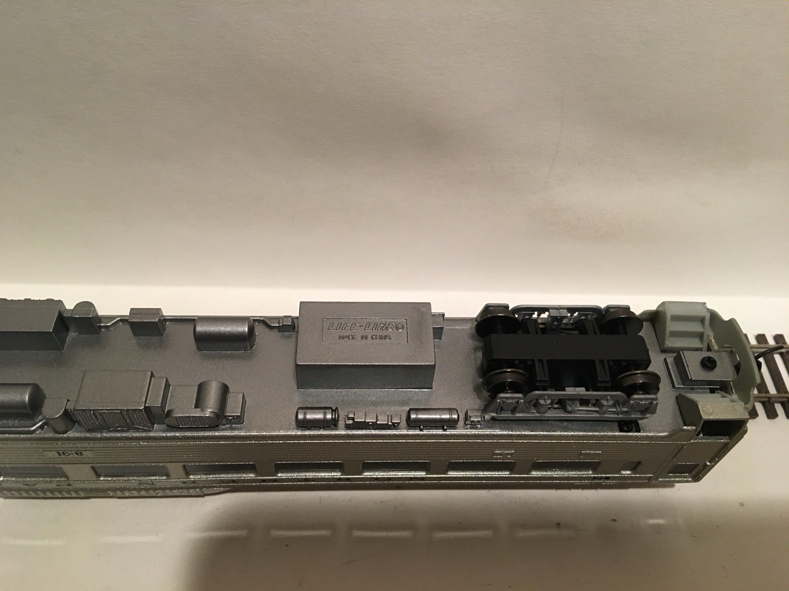 HO Proto 1000 Northern Pacific Powered Budd RDC Locomotive NP #B31