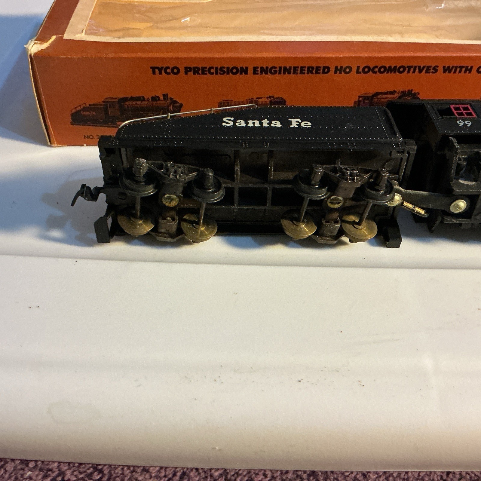 Tyco 99 HO Gauge Model Railroad Santa Fe 0-4-0 Steam Locomotive Tender Untested
