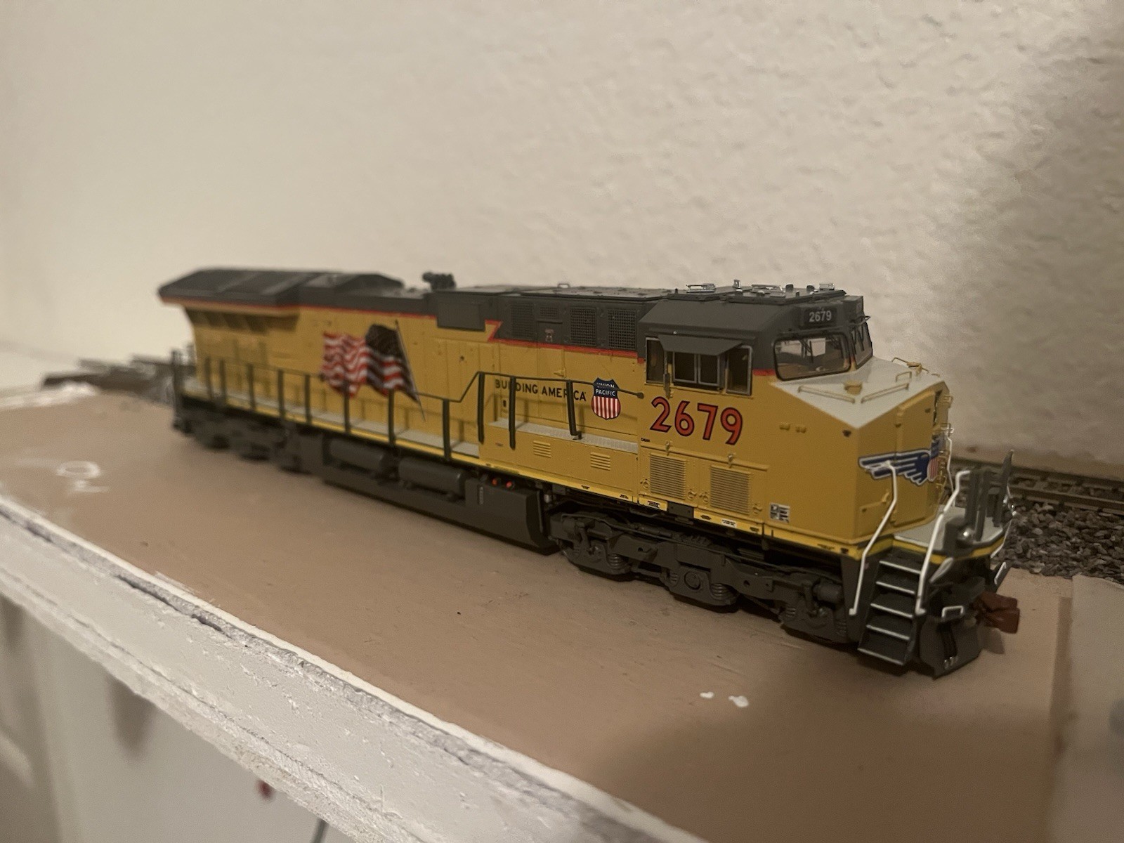 HO ScaleTrains Union Pacific Rivet Counter ES44AC Tier 4 GEVO SXT32661 DCC/Sound