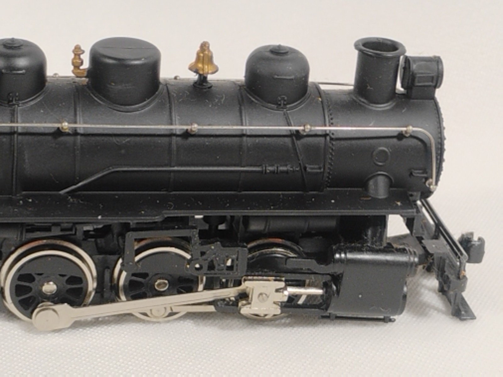Bachman HO Scale 0-6-0? A.T. & S.F. #2126 Model Train Locomotive & Coal Car