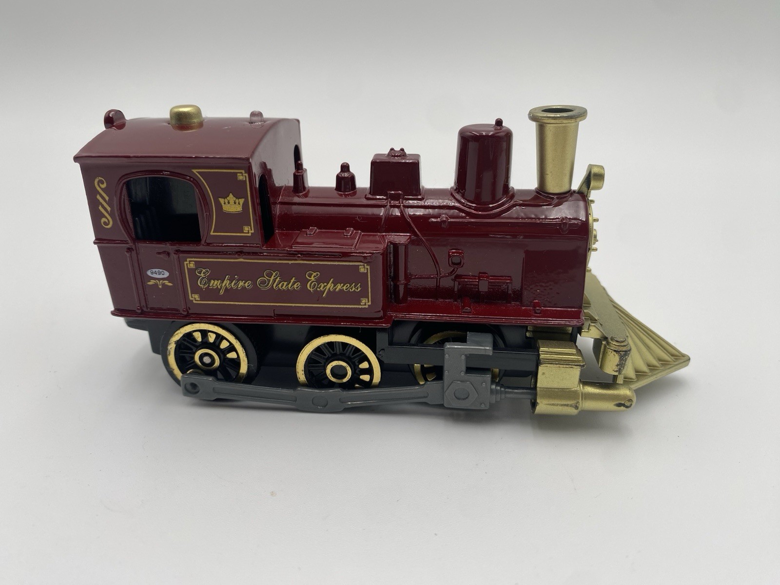WOWTOYZ Empire State Express Steam Locomotive Maroon/Gold/Black Plastic M18986