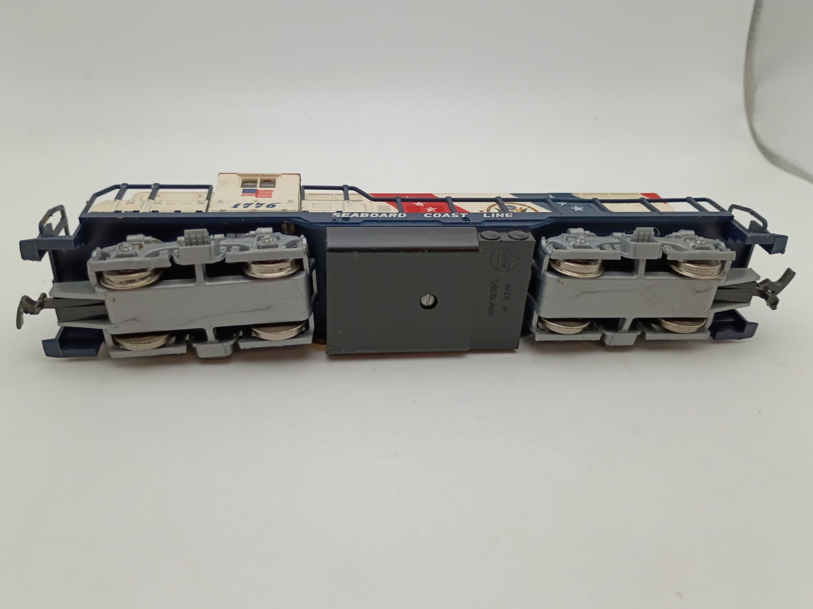 Vintage AHM HO Scale Spirit of ’76 Seaboard Coast Line #1776 Diesel w/ Box