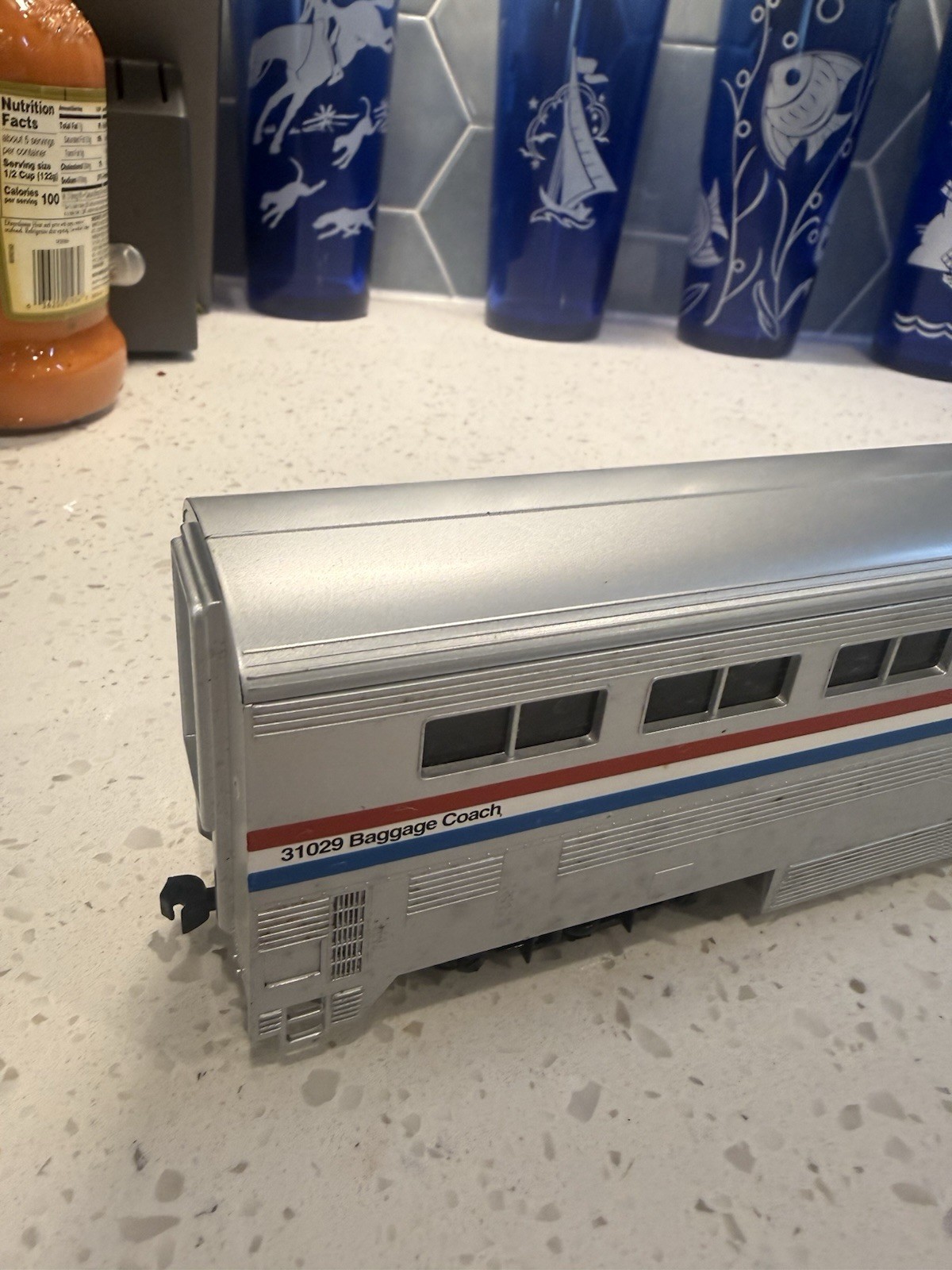 American Models Amtrak Superline FP-40 S Gauge Scale Train Set 6 Passenger Cars