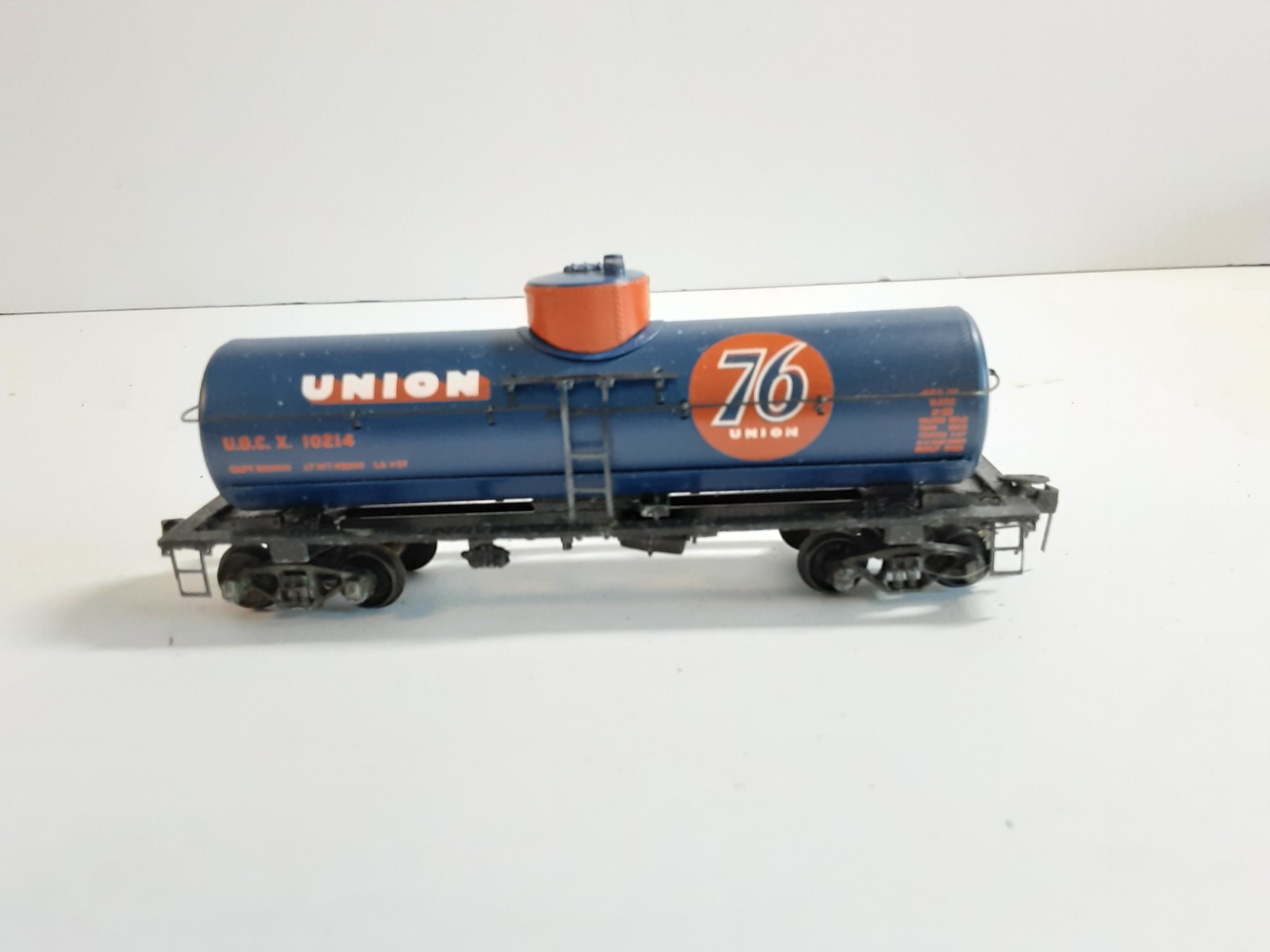 Vtg Lot Of 8 Box Cars, Tanker Cars, Flat Cars, Gondola See Description (4)