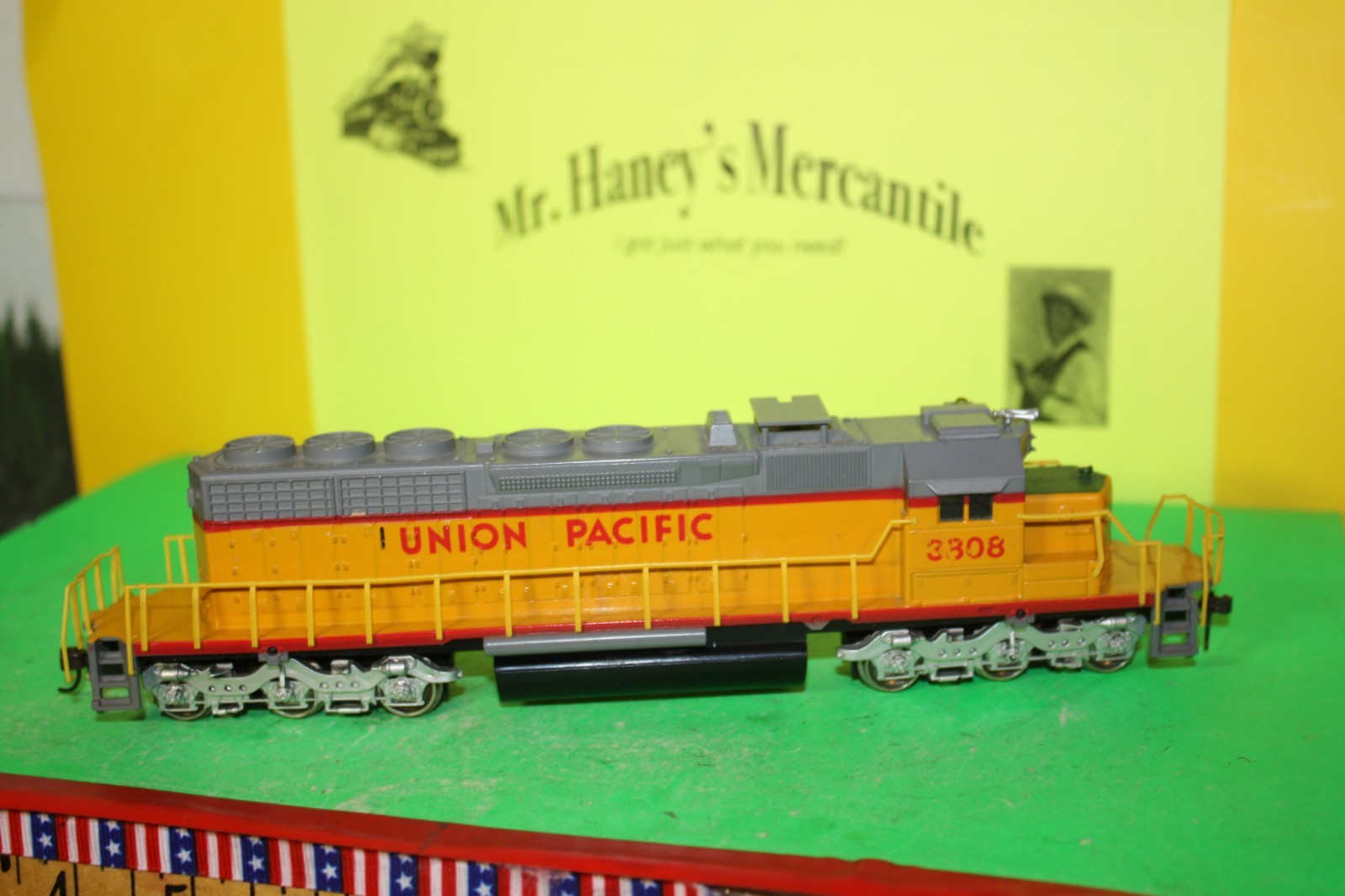 HO Bachmann Spectrum 21 Piece Train Set -see pictures and video