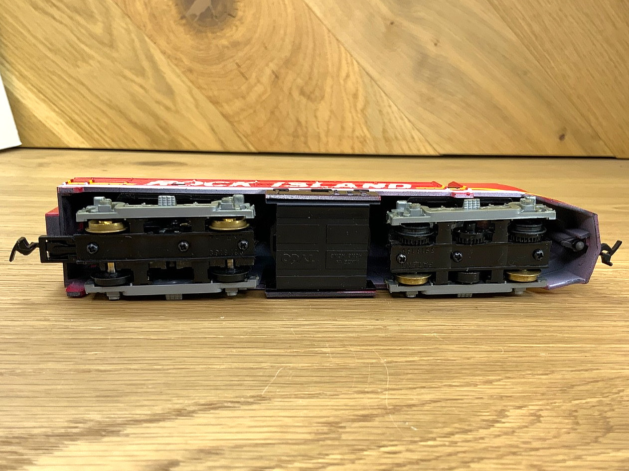 Tyco Rock Island Locomotive Train Set HO Scale Extra Track Power Pack Vintage