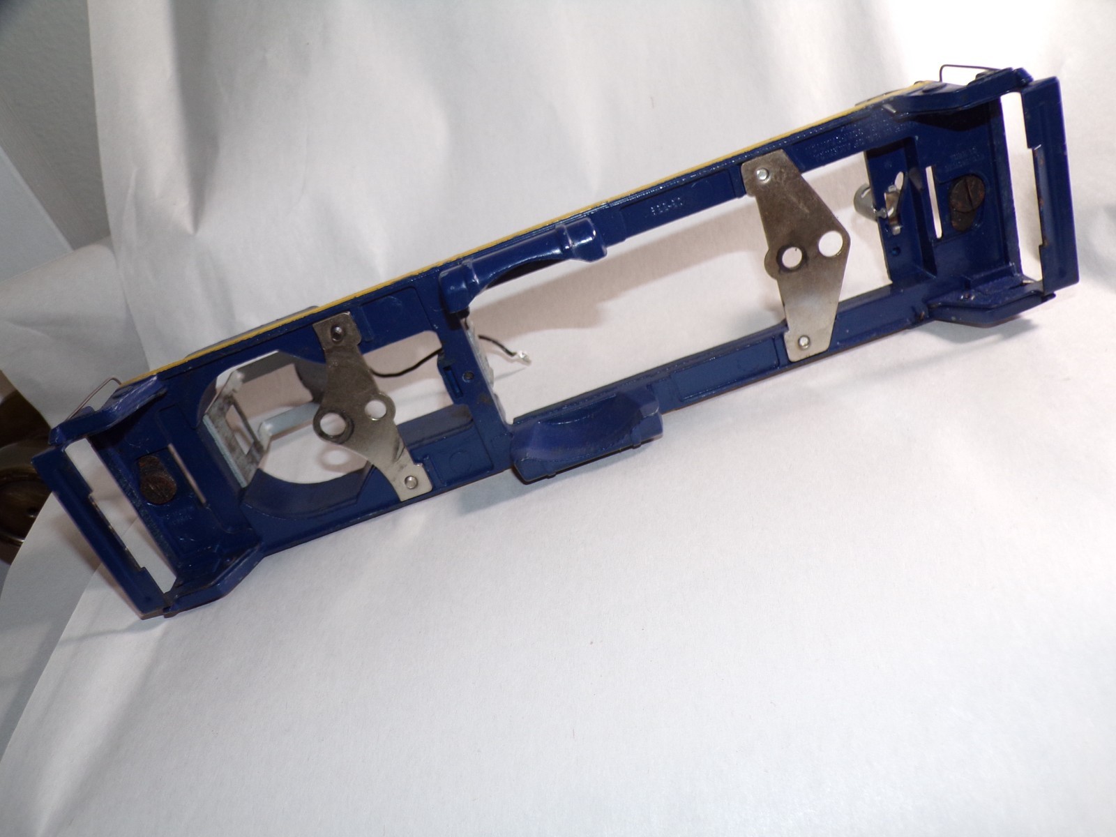 Vintage Original Lionel 624 NW2 C&O Diesel Locomotive Frame Super Clean