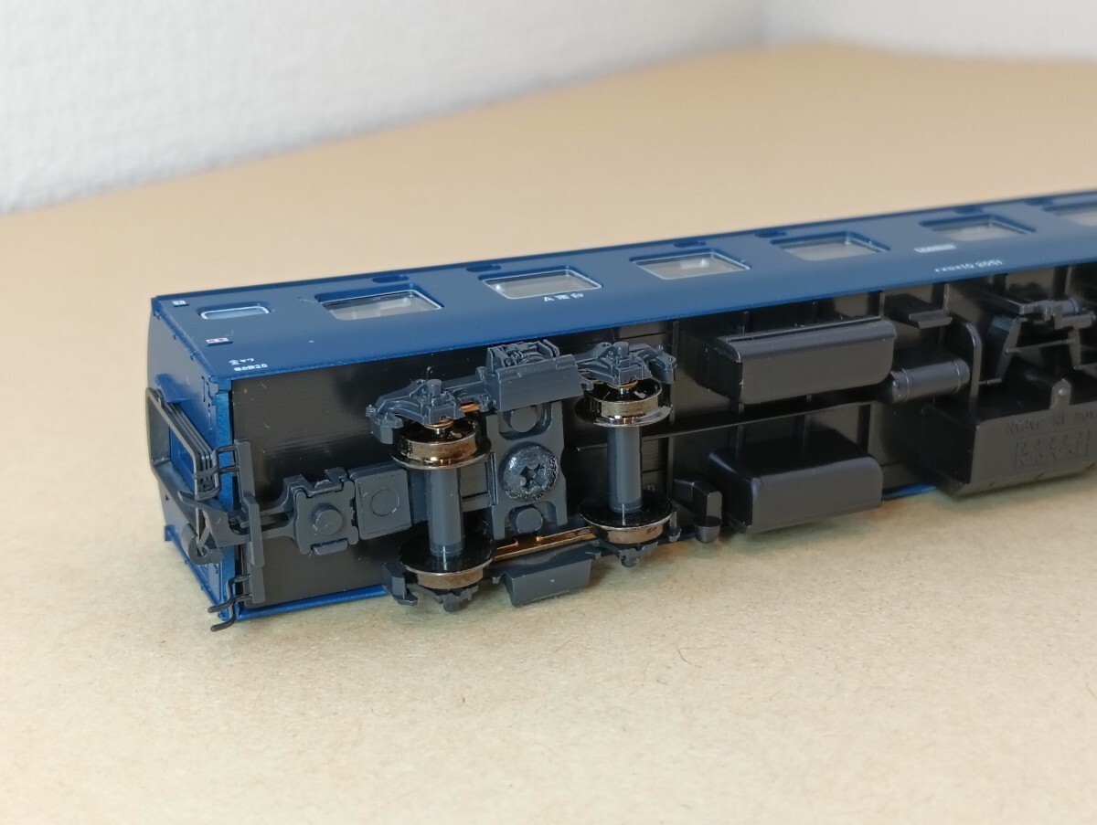 KATO OROne 10 2051 / 10-816 10 Series Sleeper Express “Noto” 7-Car Basic Set