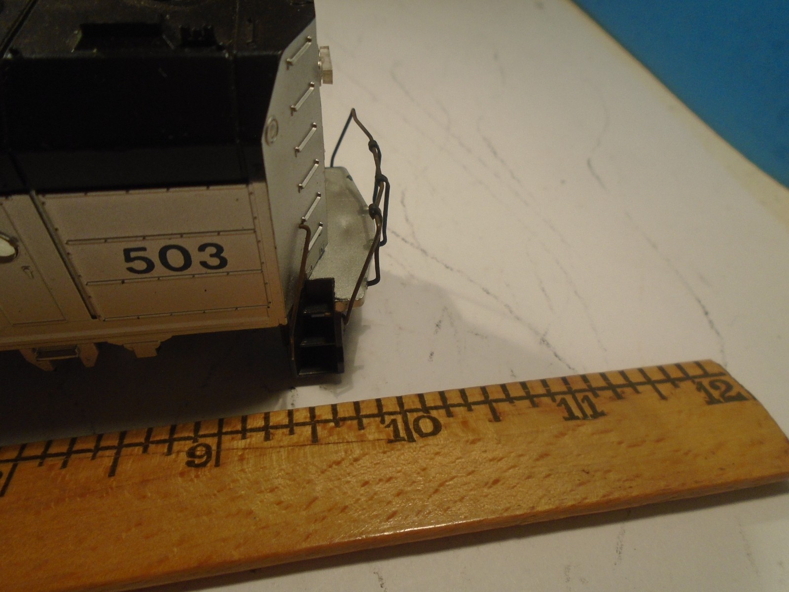 HO SCALE AMTRAK No 503 EMD PH 40 DIESEL LOCOMOTIVE PLASTIC SHELL ONLY 5-229-5