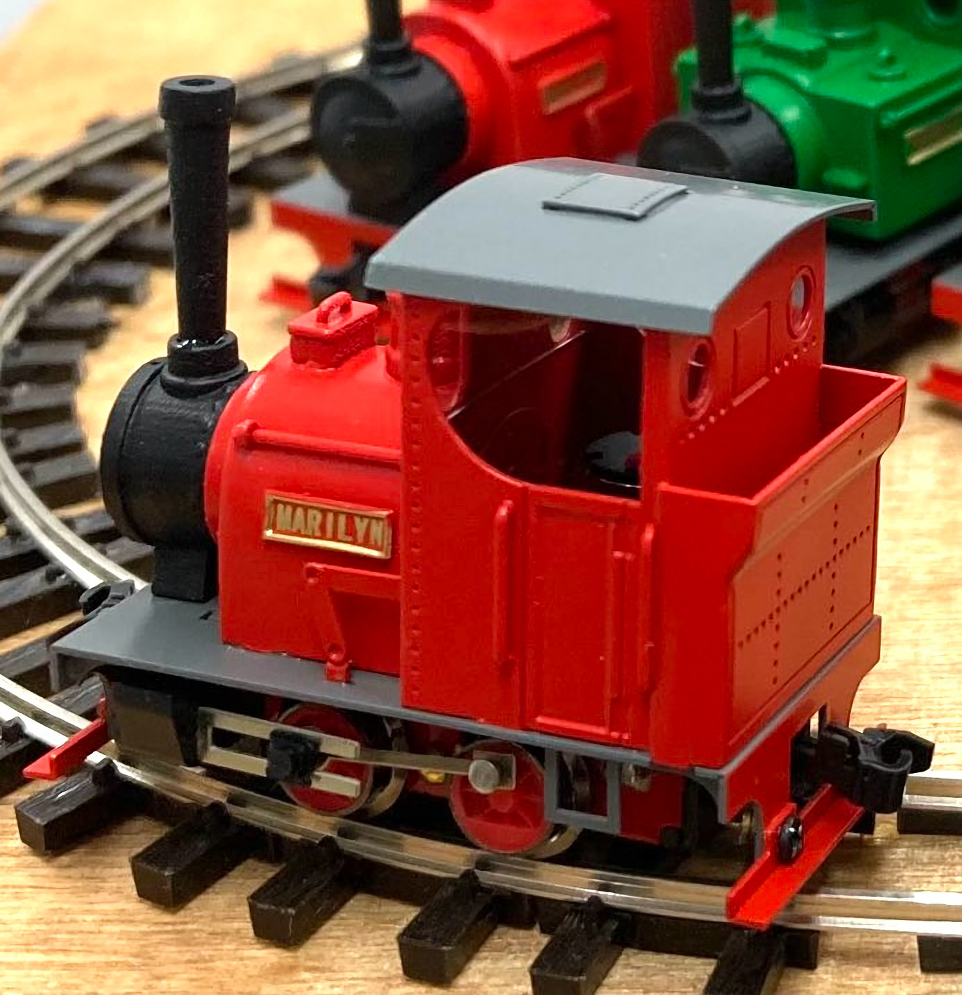 HOn30/HOe Scale 0-4-0 Saddle-Tank Super Mini Steam Locomotive Marilyn Kit 009 PH
