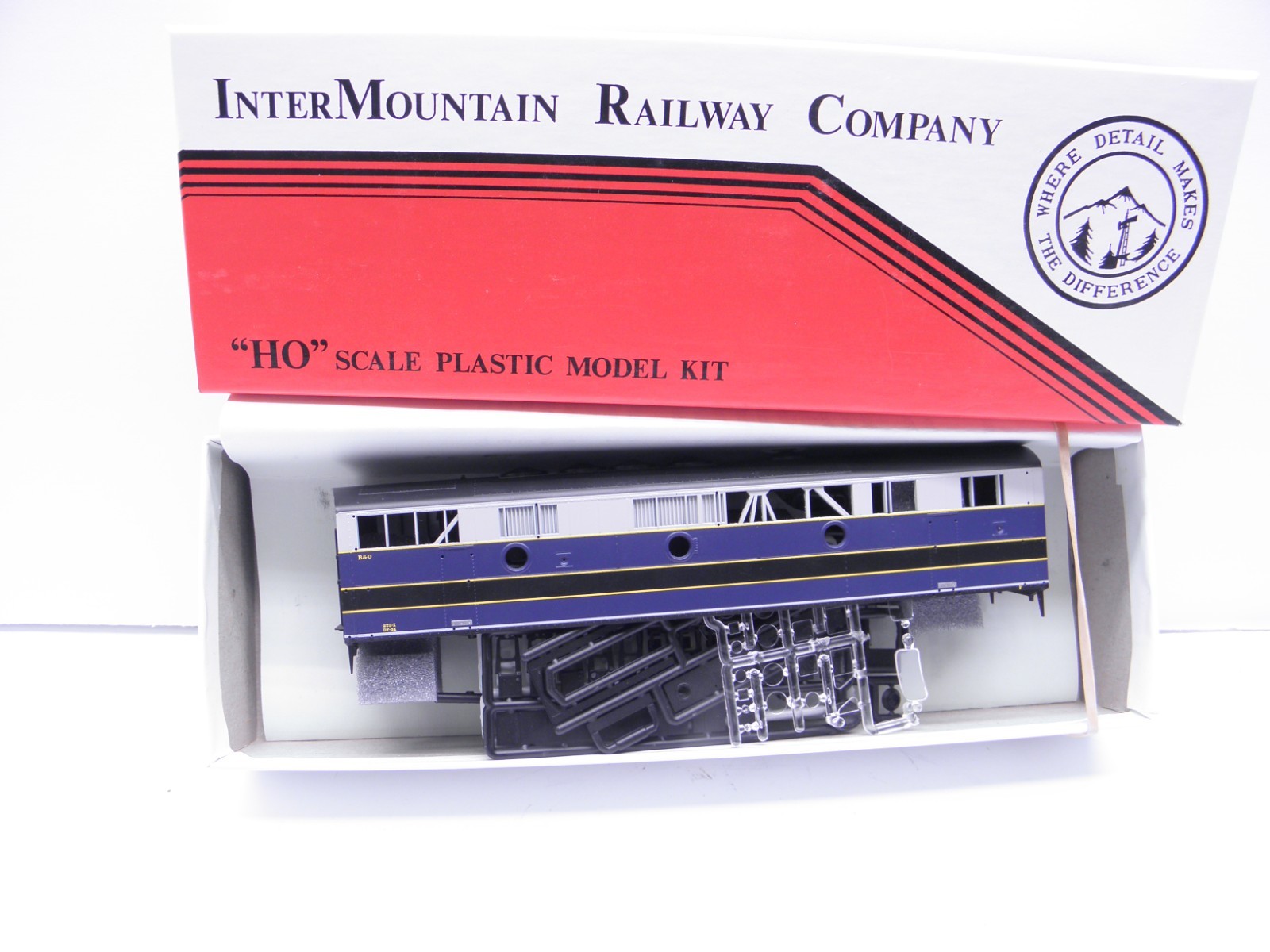 INTER MOUNTAIN – F-7B LOCOMOTIVE SHELL KIT BALTIMORE & OHIO #273- X HO SCALE KIT