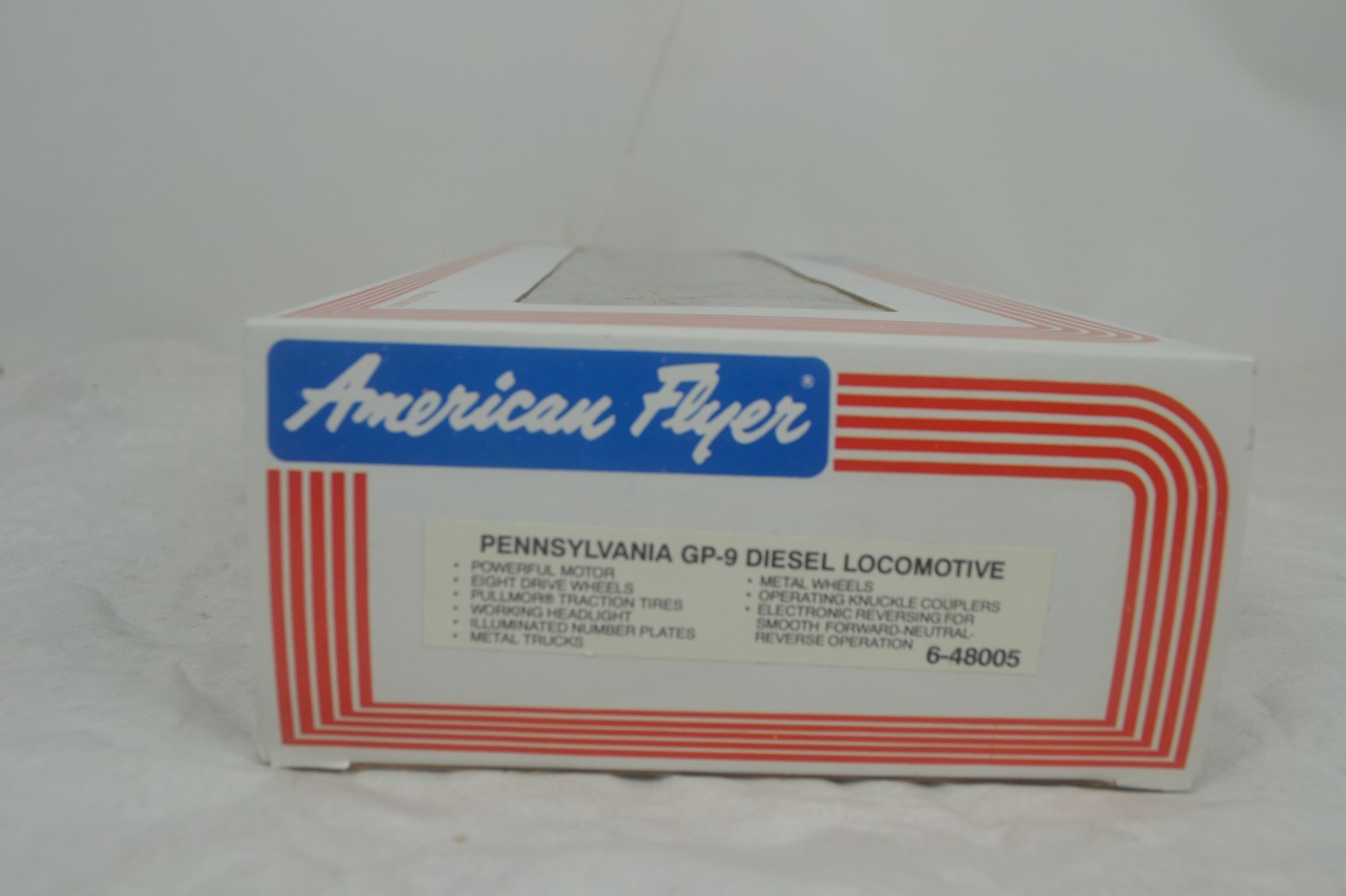 AMERICAN FLYER S GAUGE PENNSYLVANIA GP-9 DIESEL MINT-BOXED