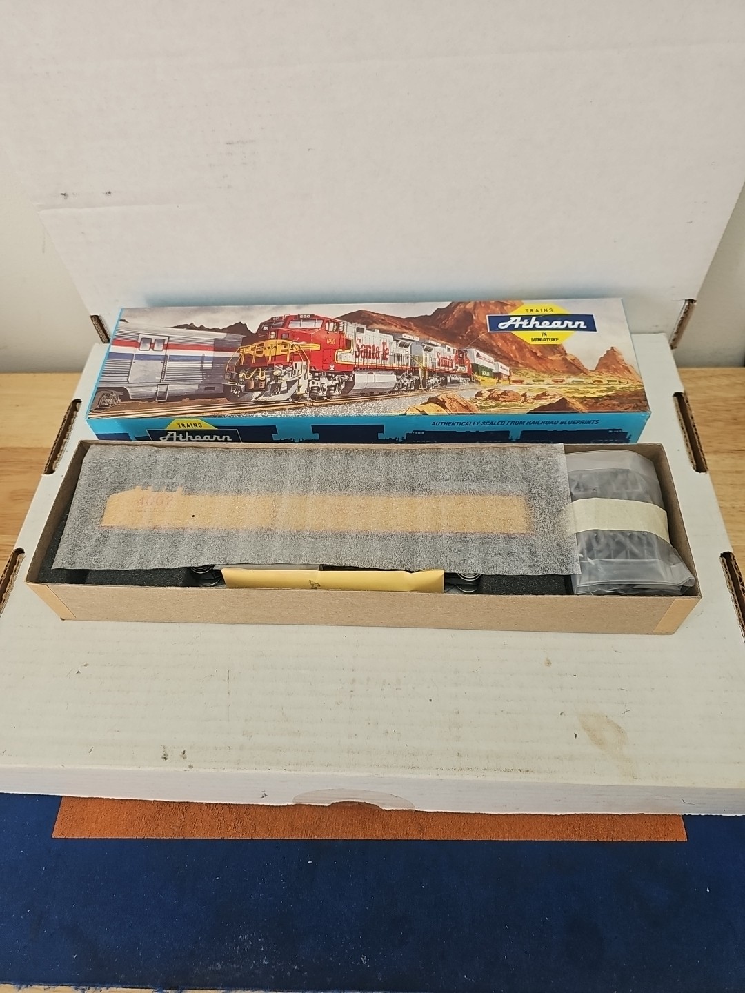 Athearn AC4400 Power GECX 4002 Locomotive Engine Train Blue Box #4362.