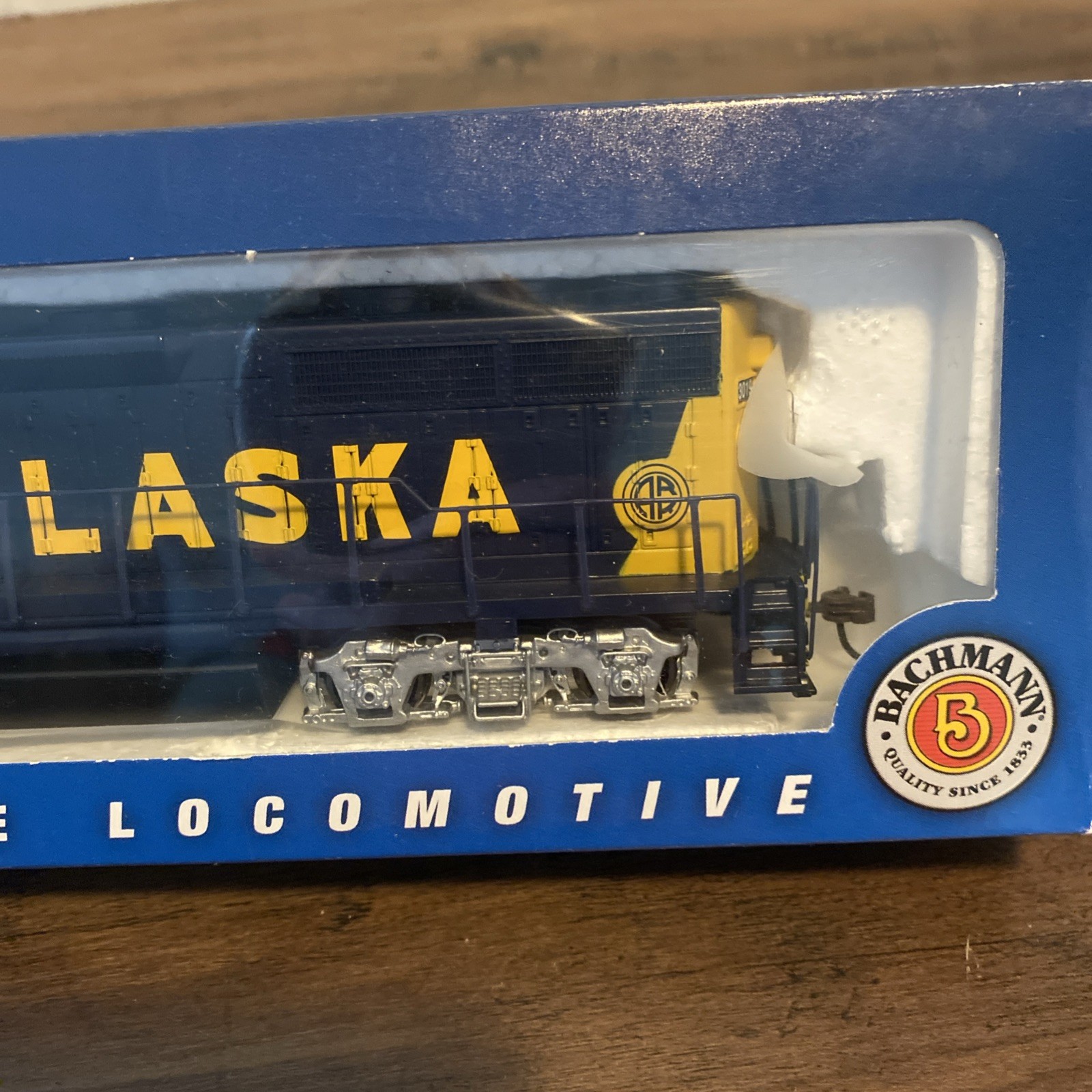 BACHMANN HO 63510 EMD GP40 DIESEL ALASKA 3019