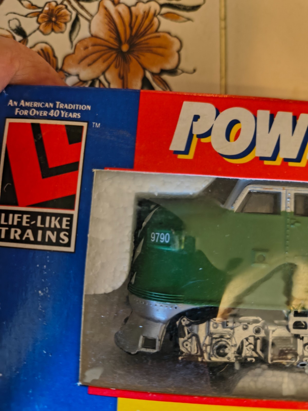 Life Like Trains Burlington Northern 9790 Locomotive HO Scale 8685 F7
