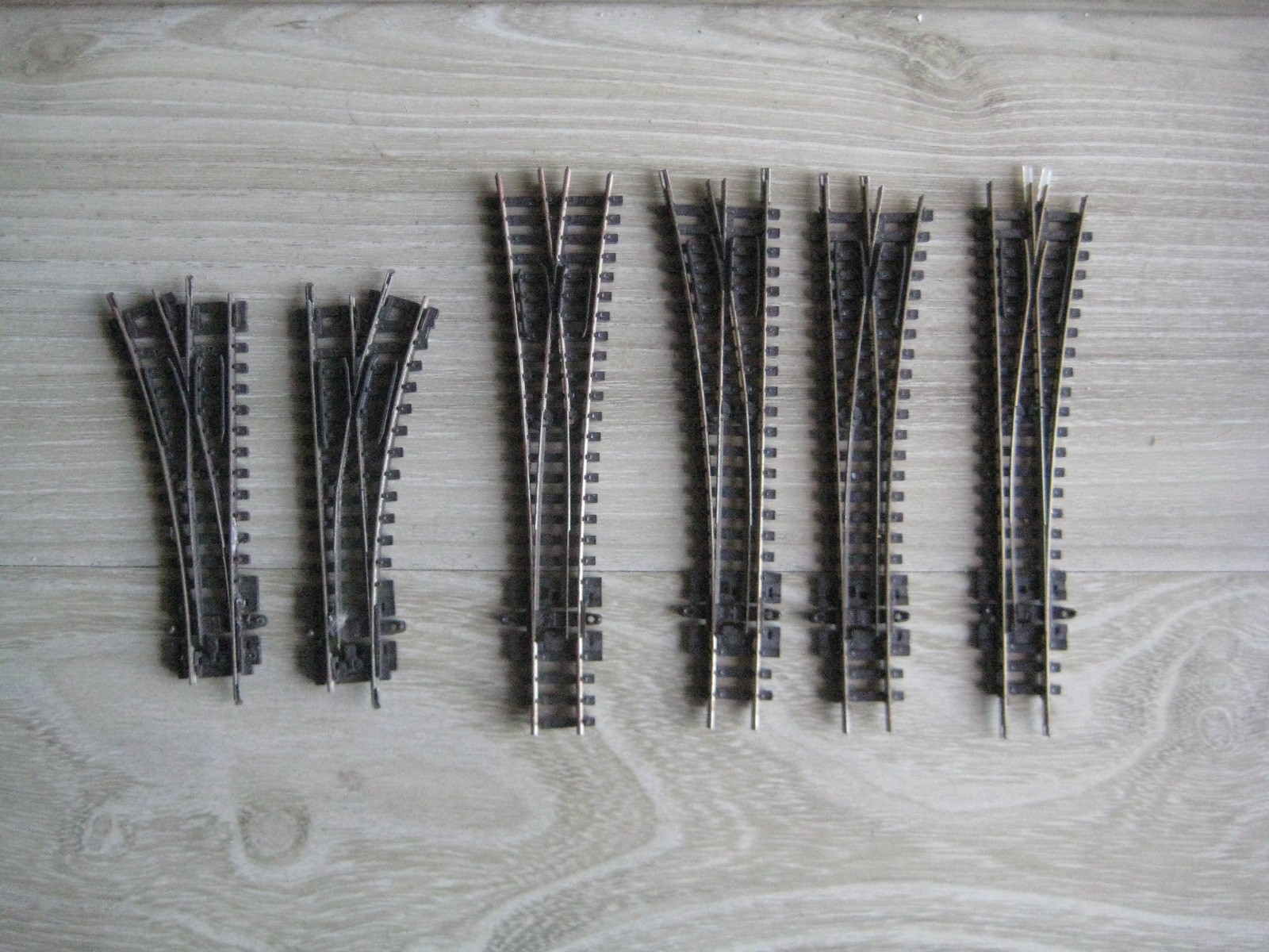 PECO MODEL RAILWAYS 6 SETS of N GAUGE POINTS (GOOD CONDITION ) Lot B29